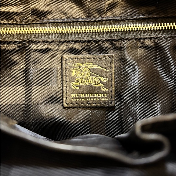 Burberry House Check Quilted Tote Excellent Condition - Picture 6 of 12